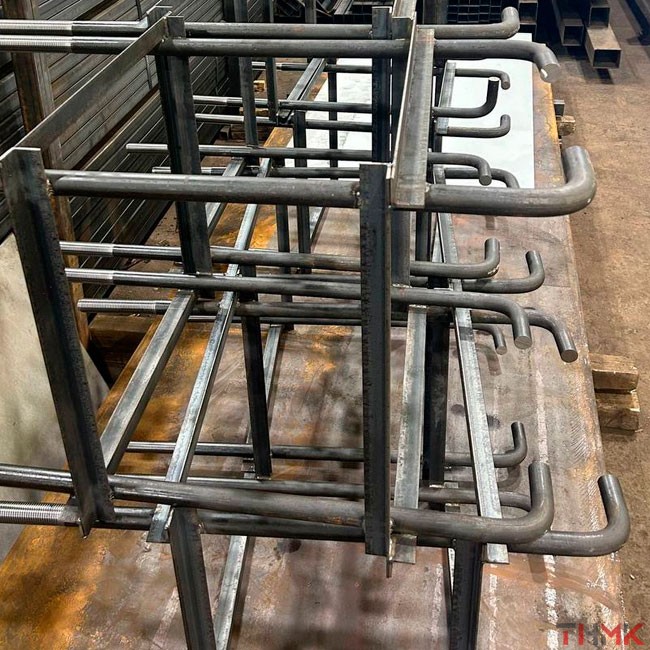 Закладные детали  болты М36