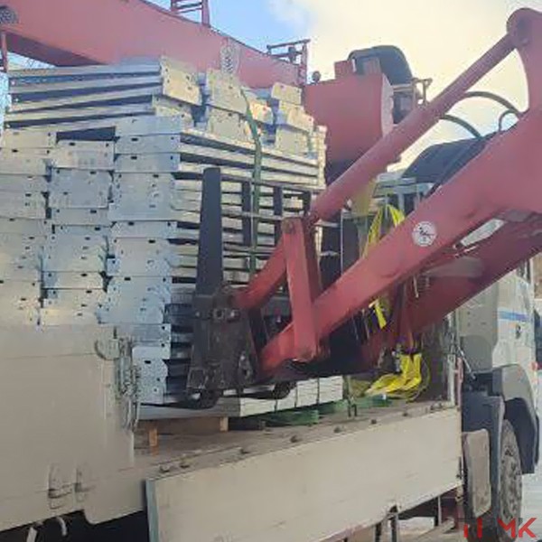 Лестничная ступень SР 34х38/30х3 Zn 1000х270 мм