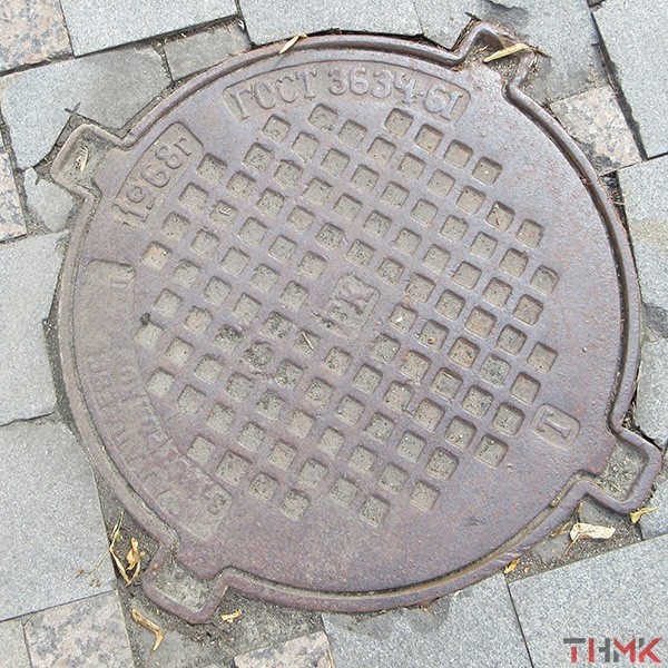 Люки чугунные 3